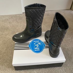 Posh rain boots